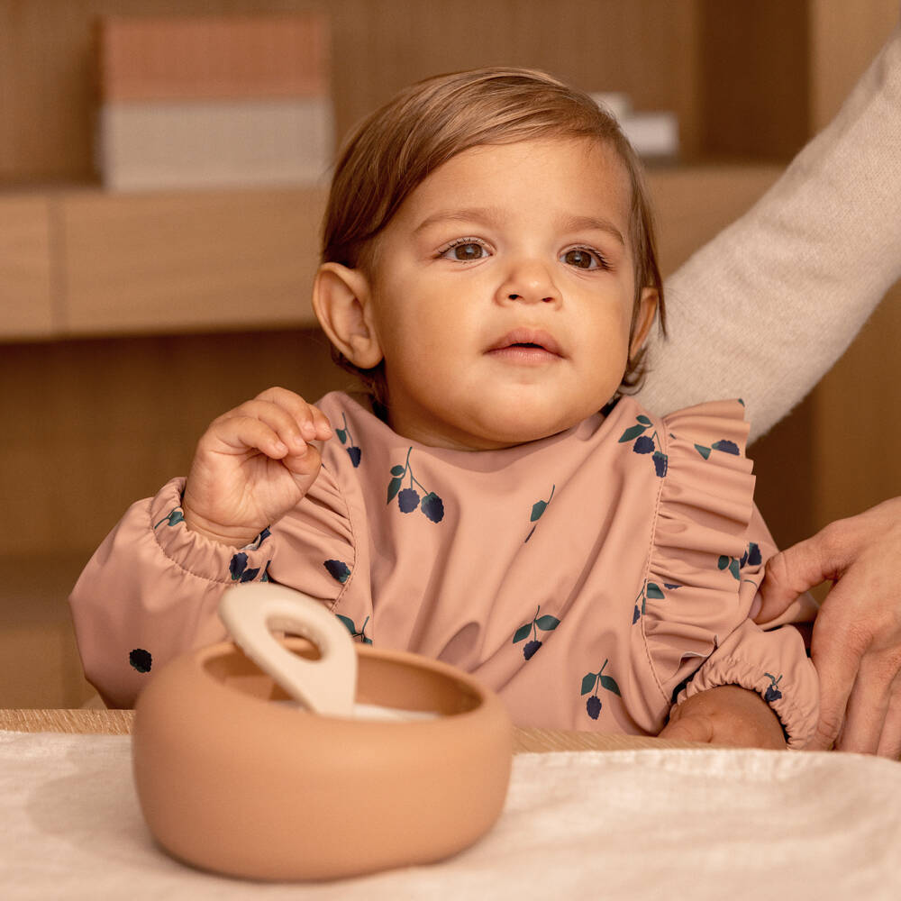 Liewood-Girls Pink Berry Print Apron Bib | Childrensalon Outlet