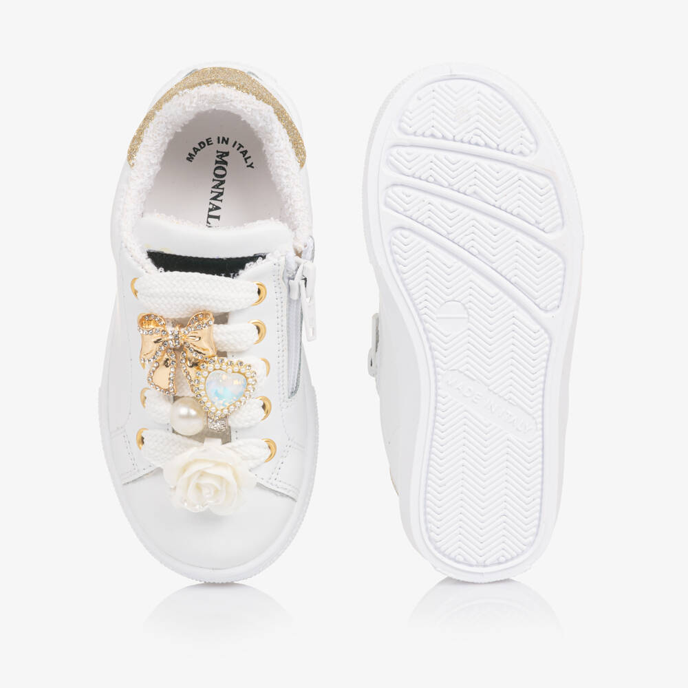 Monnalisa-Girls White Leather Trainers with Charms | Childrensalon Outlet