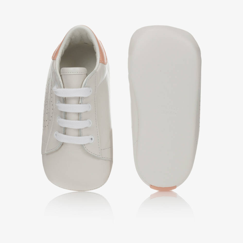 Gucci-Girls White Leather Pre-Walker Shoes | Childrensalon Outlet