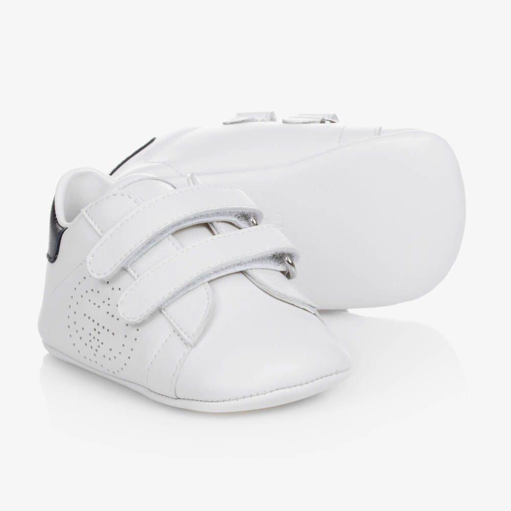 Gucci-White Leather Baby Trainers With Navy Blue Heels | Childrensalon Outlet