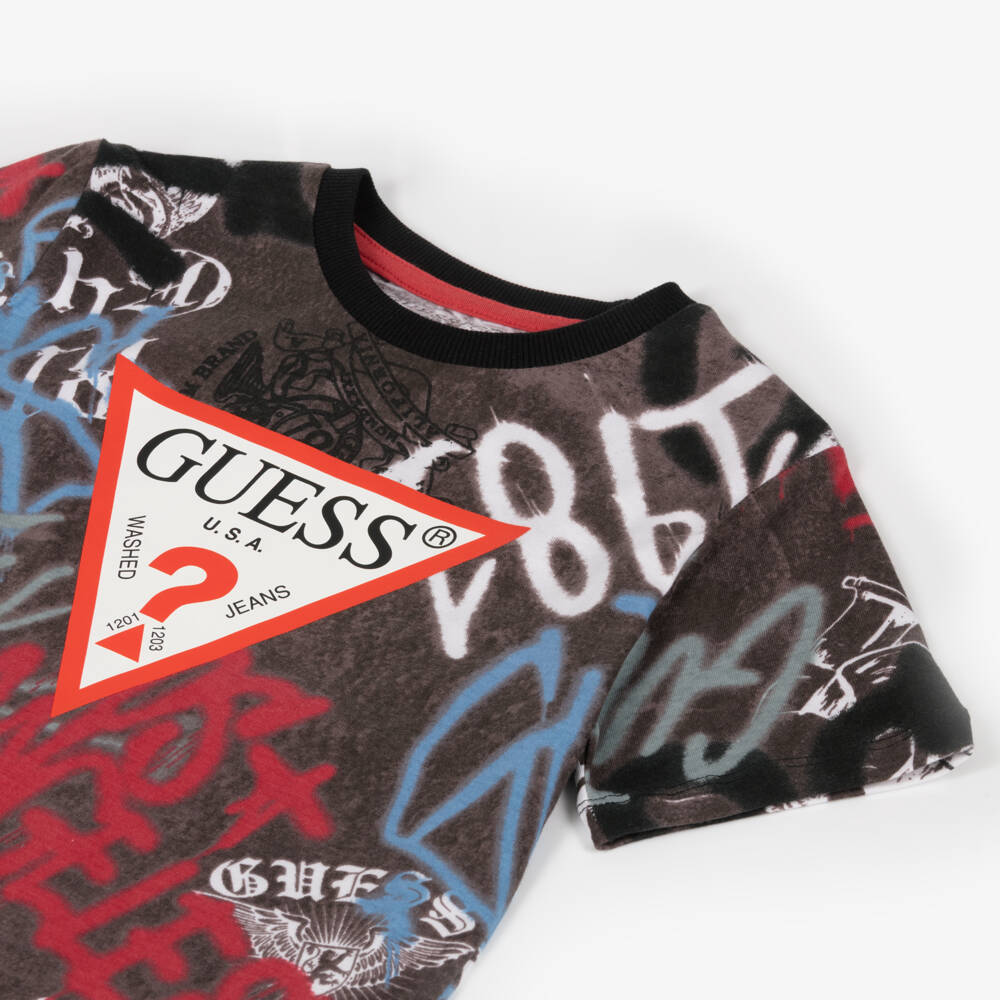 Guess-تي شيرت قطني بني برسومات جرافيتي للأولاد | Childrensalon Outlet
