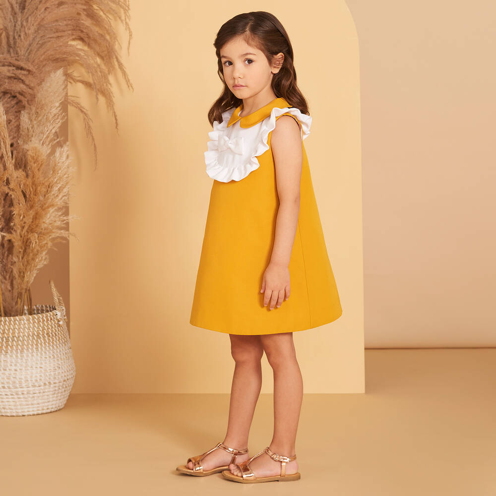 Hucklebones London-Горчично-желтое платье для девочек | Childrensalon Outlet