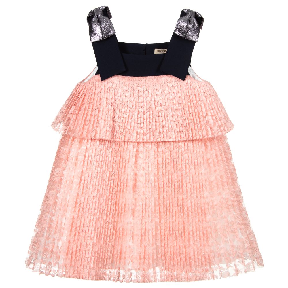 Hucklebones London - Розовое кружевное платье с рюшами | Childrensalon