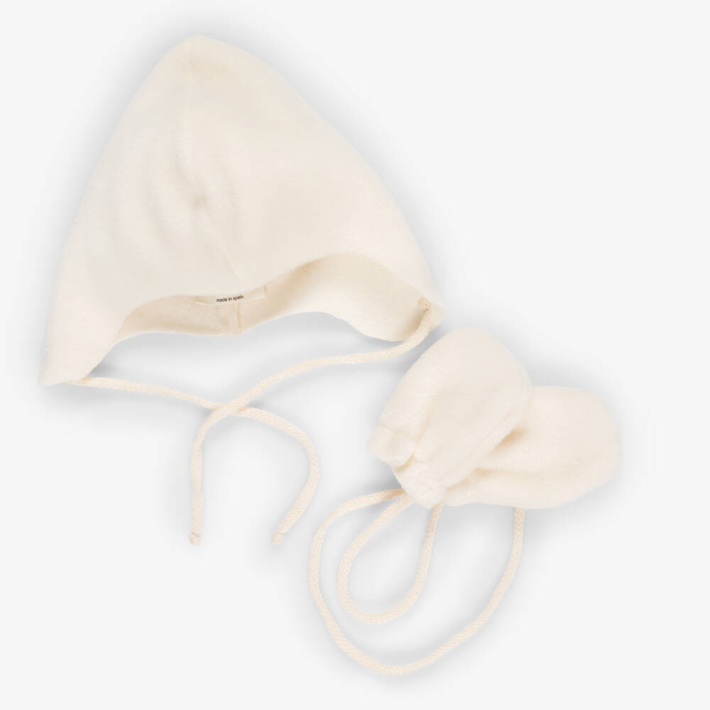 1 + in the family-Ivory Fleece Baby Hat & Mittens Set | Childrensalon Outlet