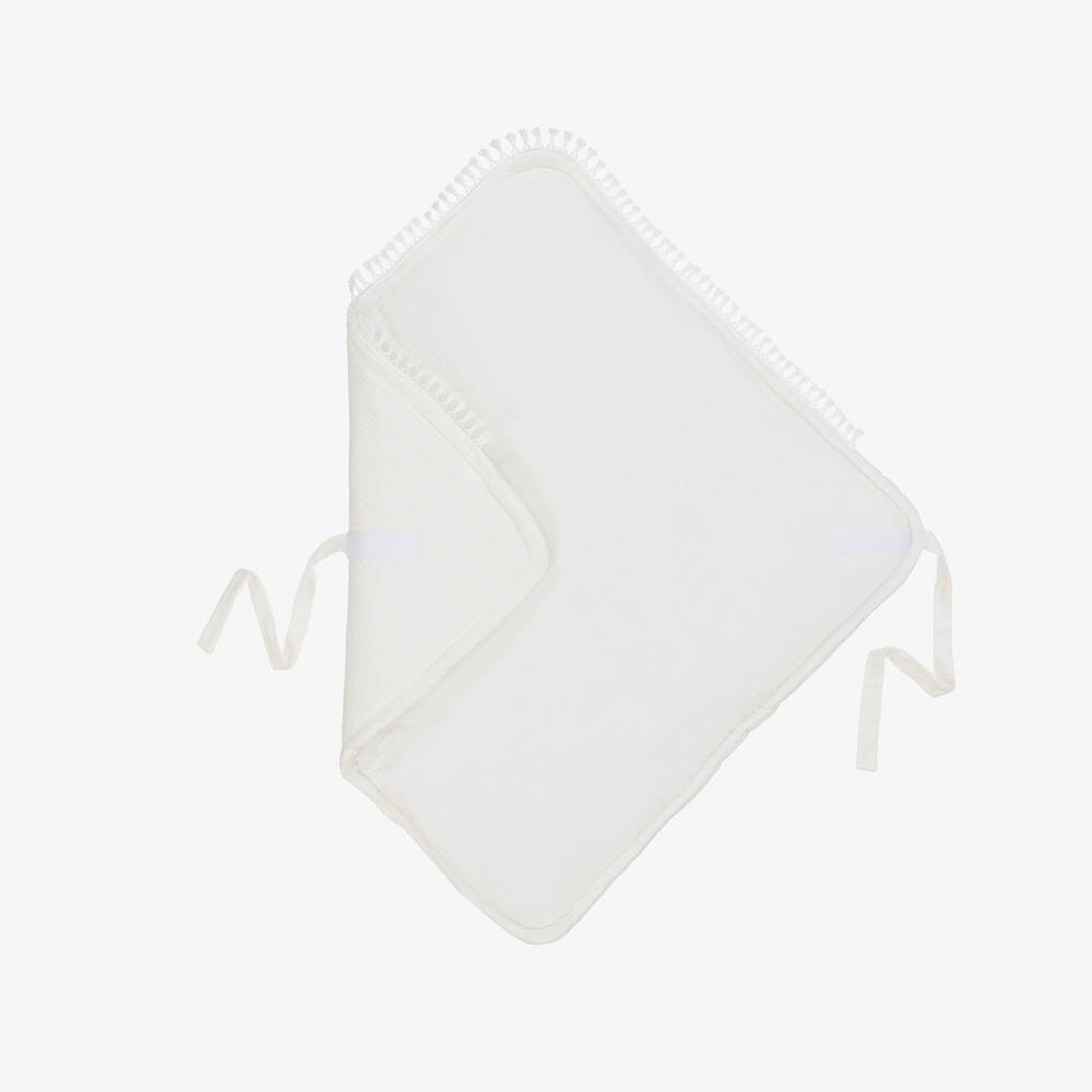 Jamiks-Boys Cozy Ivory Snuggle Nest | Childrensalon Outlet