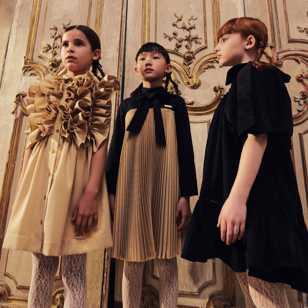 Jessie and James London-فستان بكسرات لون ذهبي وأسود | Childrensalon Outlet