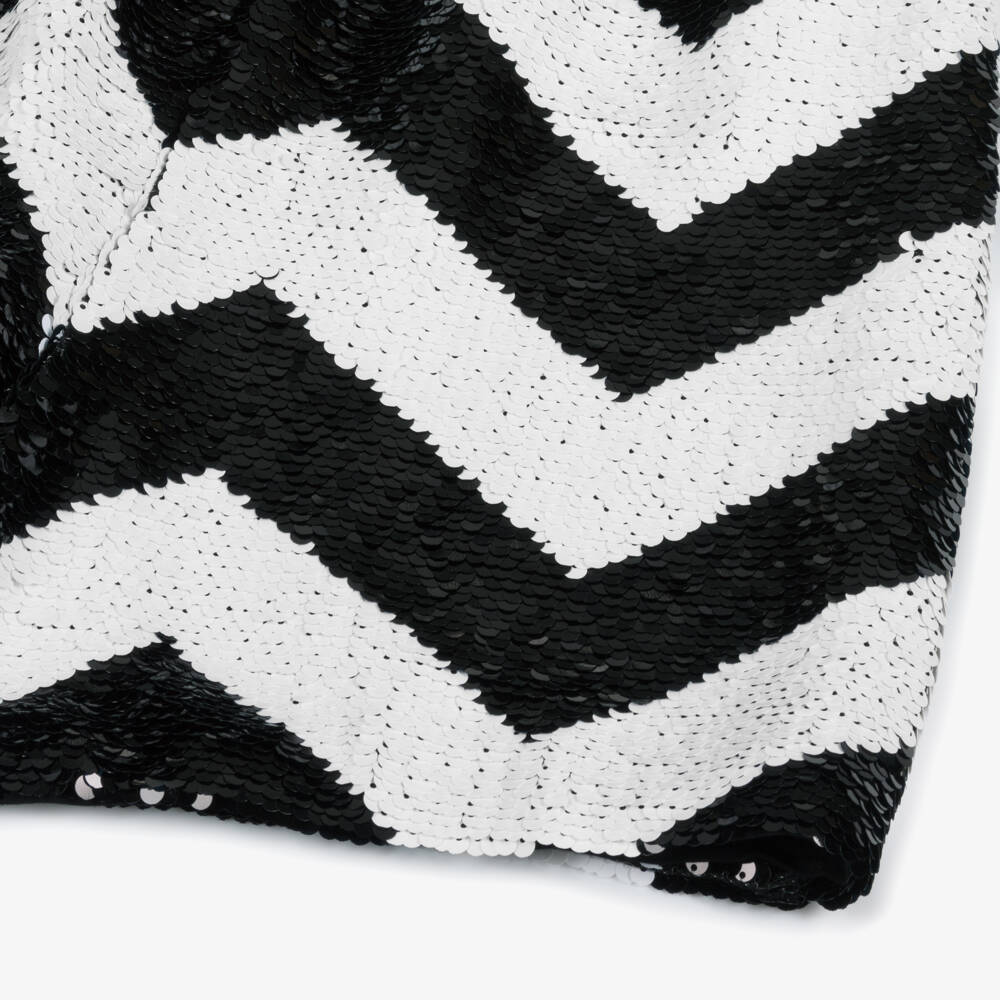 KARL LAGERFELD KIDS-شورت بناتي أسود وأبيض بنقشة متعرجة | Childrensalon Outlet