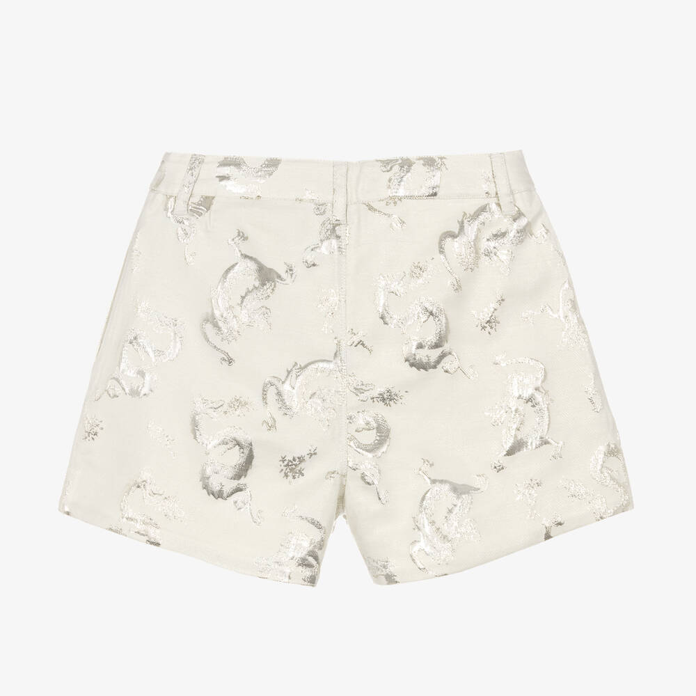 Ado en short outlet
