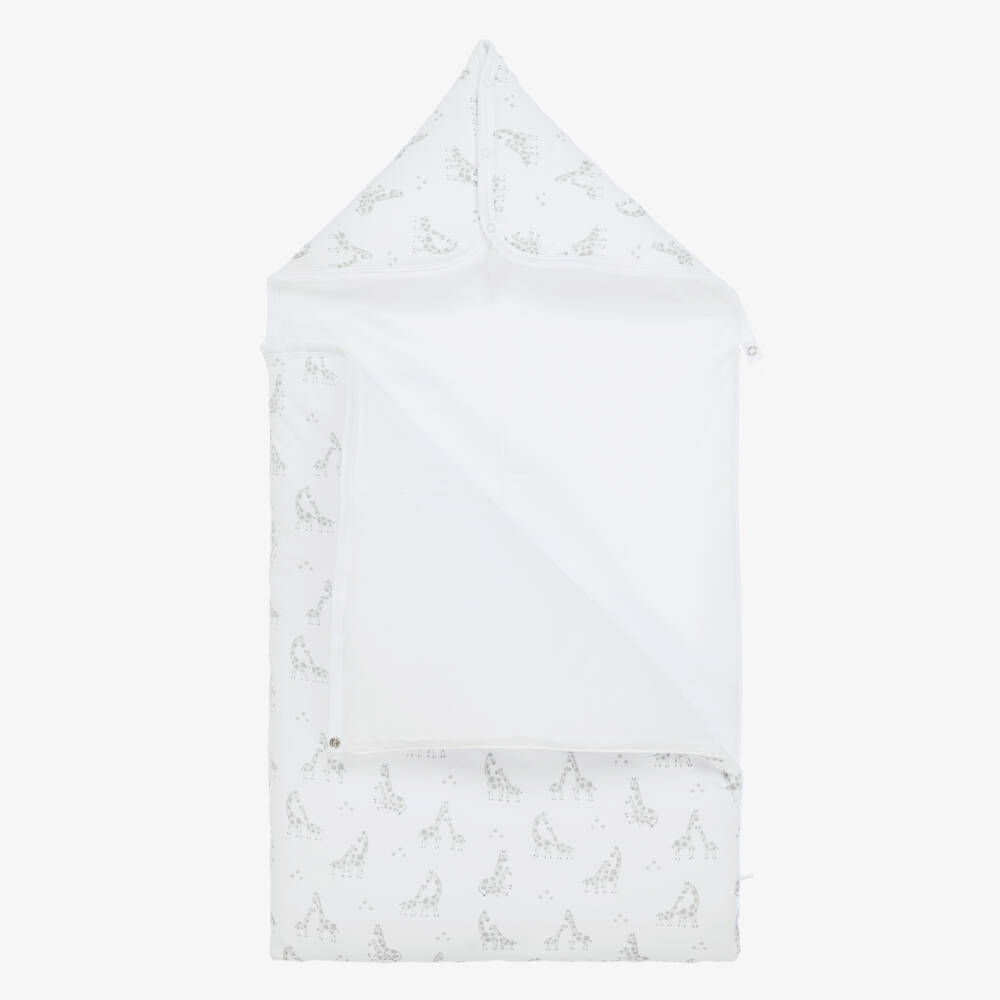 Kissy Kissy-Boys Cosy Grey Giraffe Nest | Childrensalon Outlet