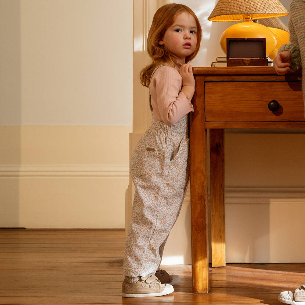 Laranjinha-Girls Floral Pink Dungaree Ensemble | Childrensalon Outlet