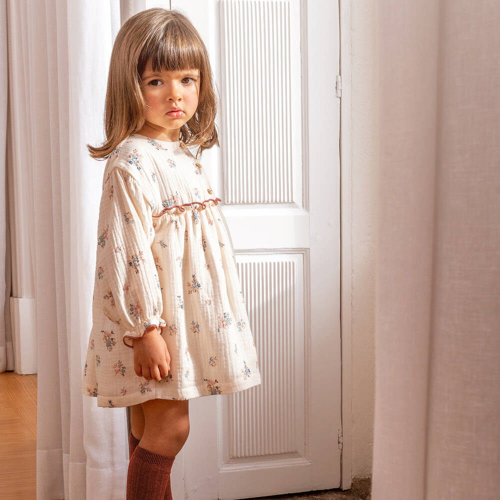 Laranjinha-Кремовое хлопковое платье в цветочек для девочек | Childrensalon Outlet