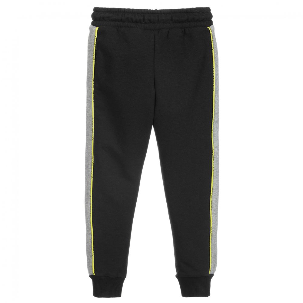 Levi 2025 black joggers