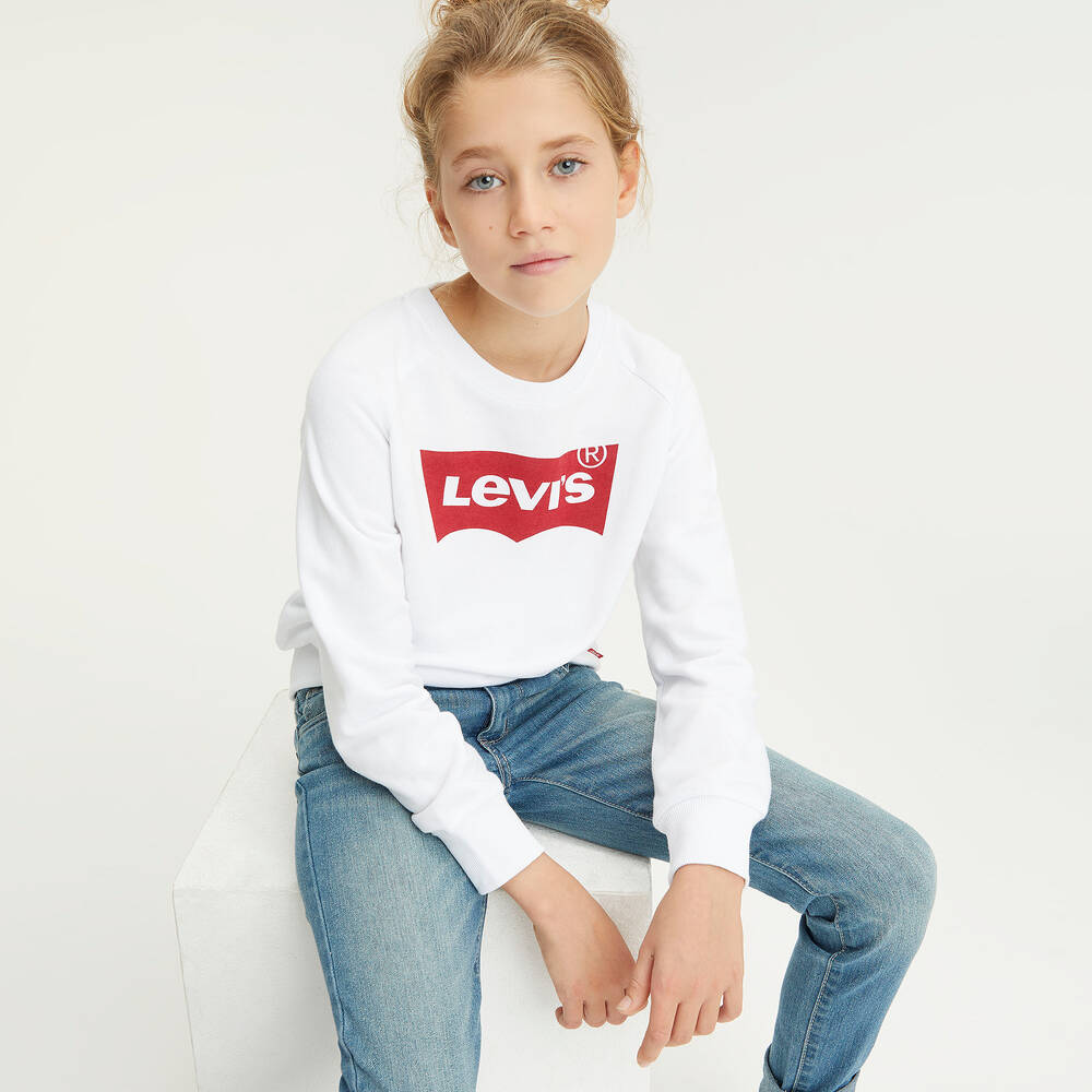 White levi's sweatshirt womens store