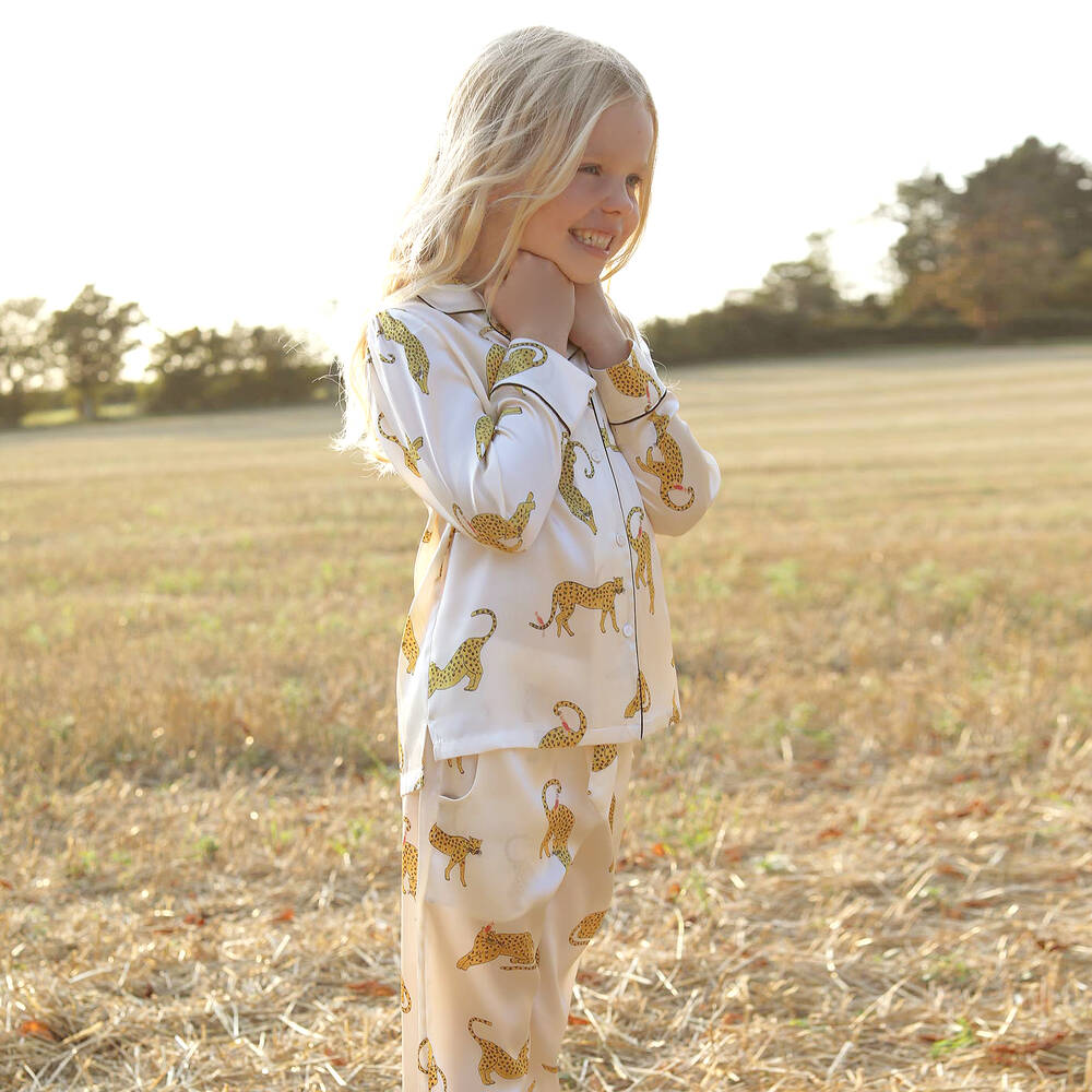 LiTTLE YOLKE-Ivory Silk Leopard Pyjamas | Childrensalon Outlet
