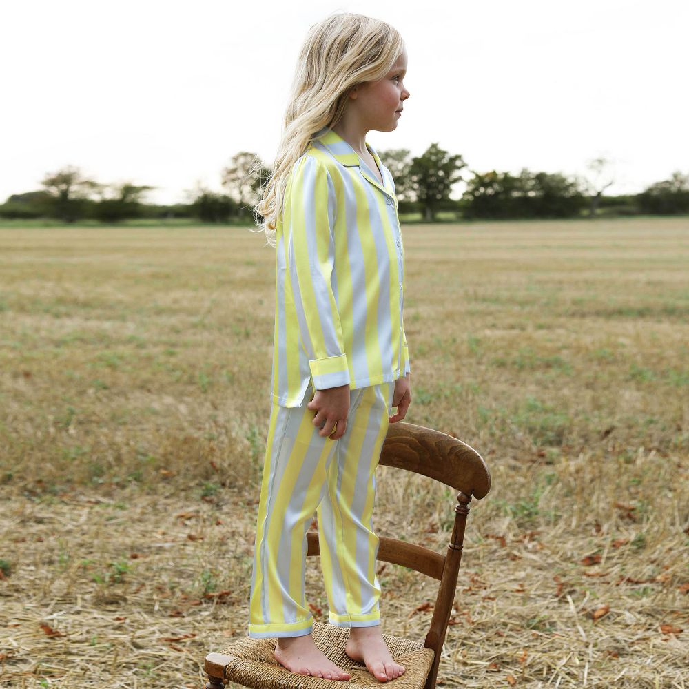 Yolke pyjamas 2025