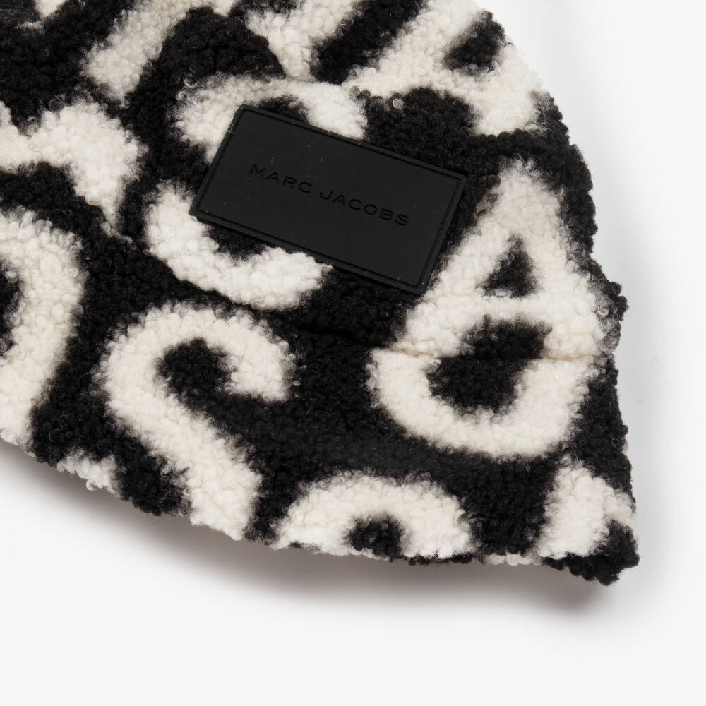 MARC JACOBS-Boys Cosy Black Sherpa Hat | Childrensalon Outlet