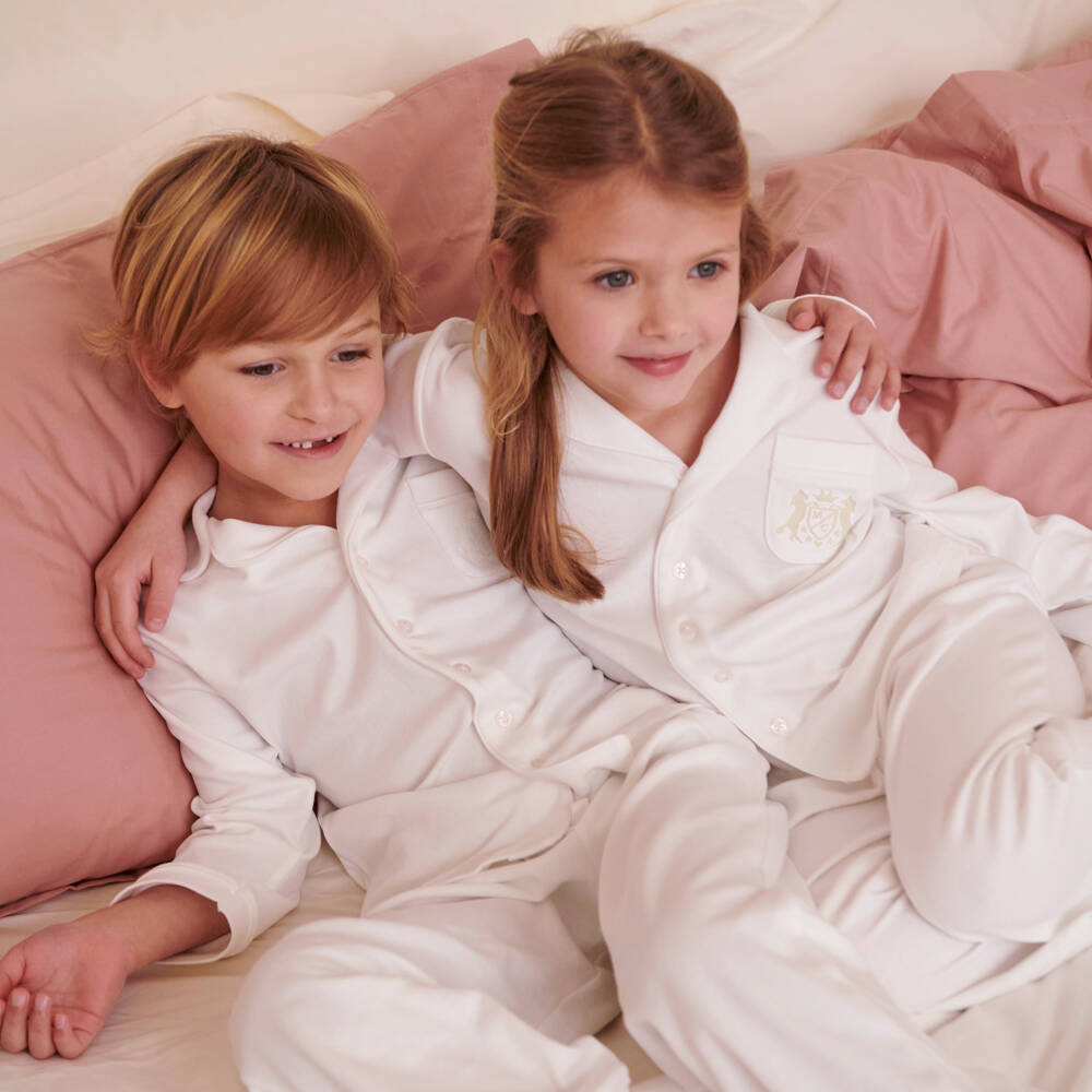 Marie-Chantal-Кремовые пижамы из чистого хлопка Пима с гербом для детей | Childrensalon Outlet