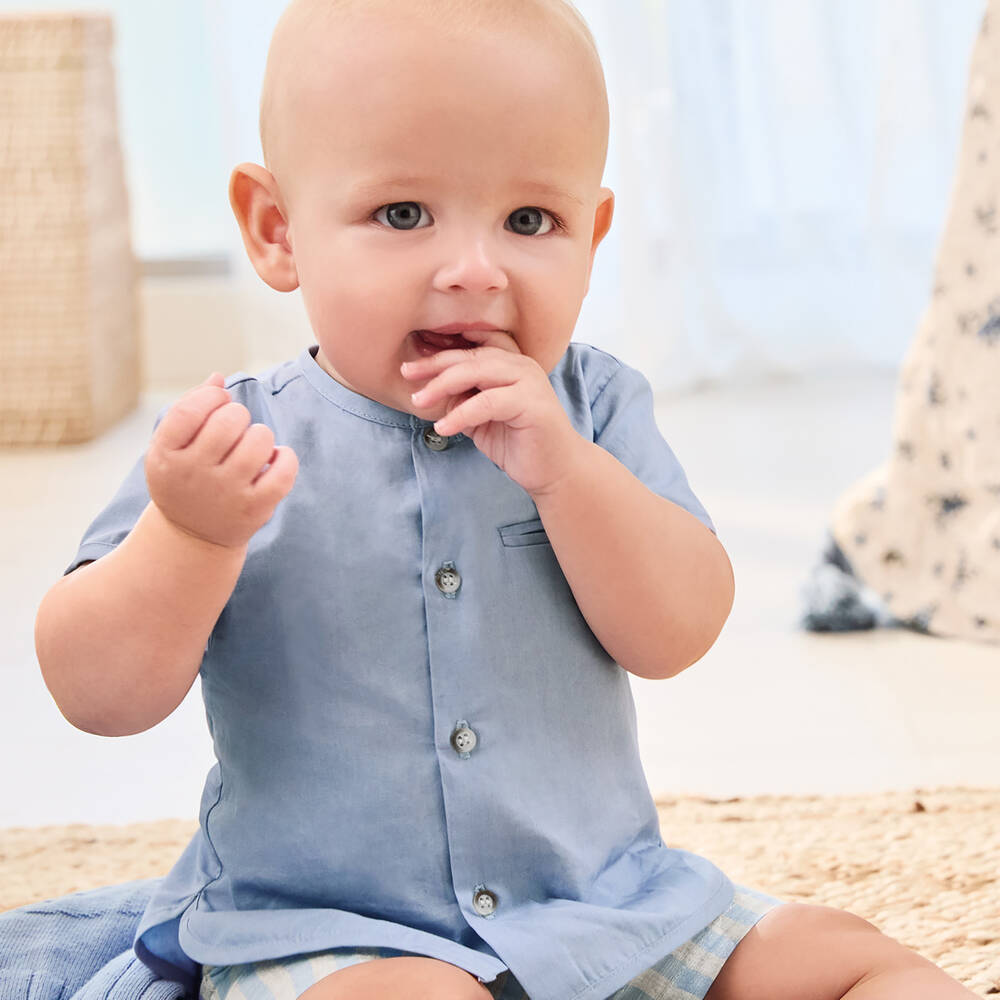 Mayoral-طقم شورت قطن وكتان لون أزرق وبيج للمواليد | Childrensalon Outlet