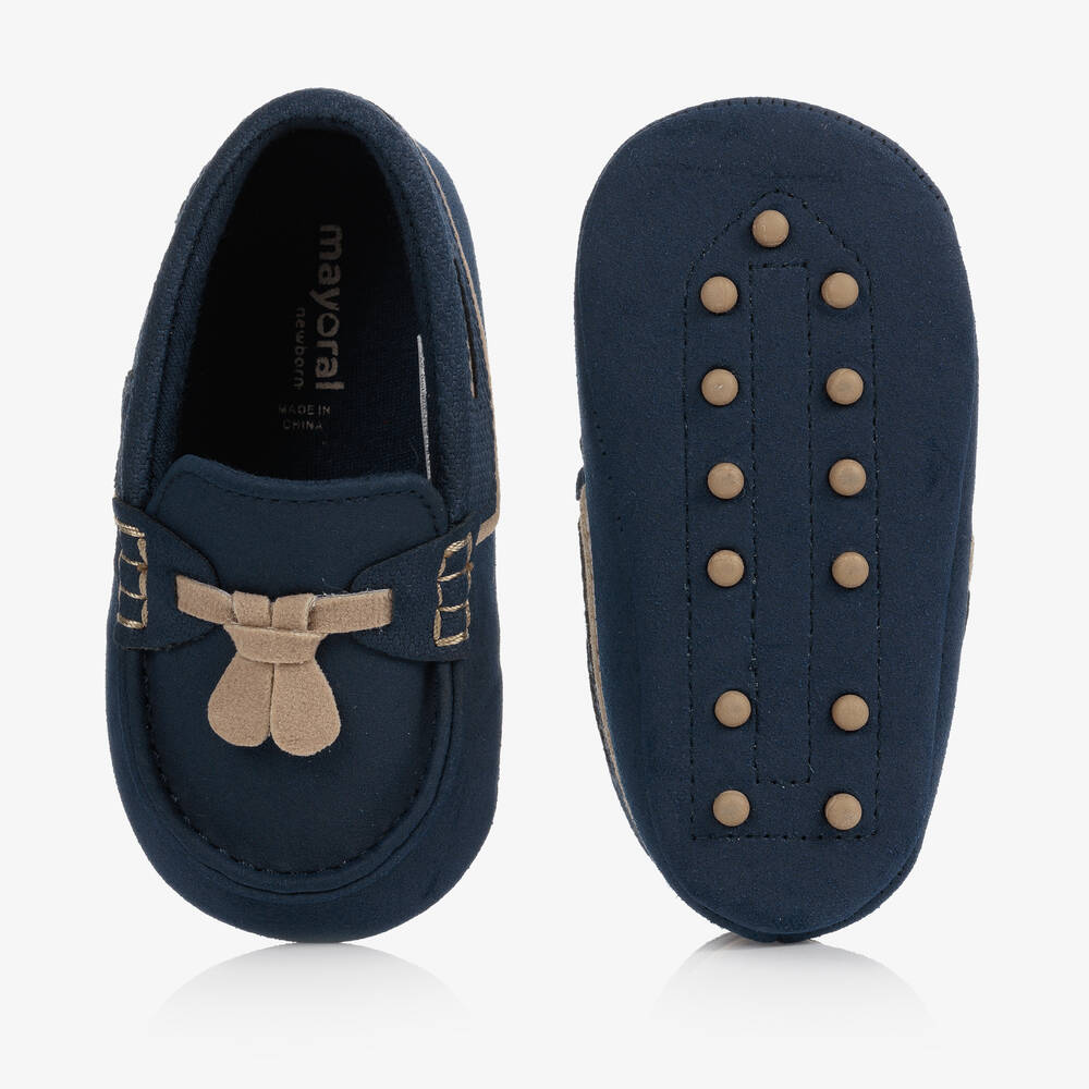 Newborn clearance boy moccasins