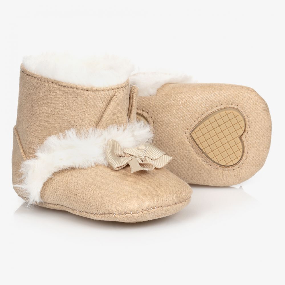 Beige shooties shop
