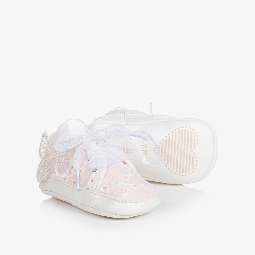Mayoral Newborn-Baby Girls Broderie Anglaise Pre-Walkers | Childrensalon Outlet