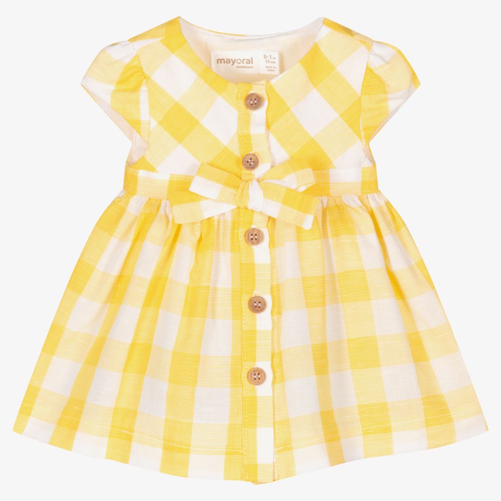 Mayoral Newborn - طقم فستان مزيج قطن وكتان لون أصفر وأبيض للمولودات  | Childrensalon