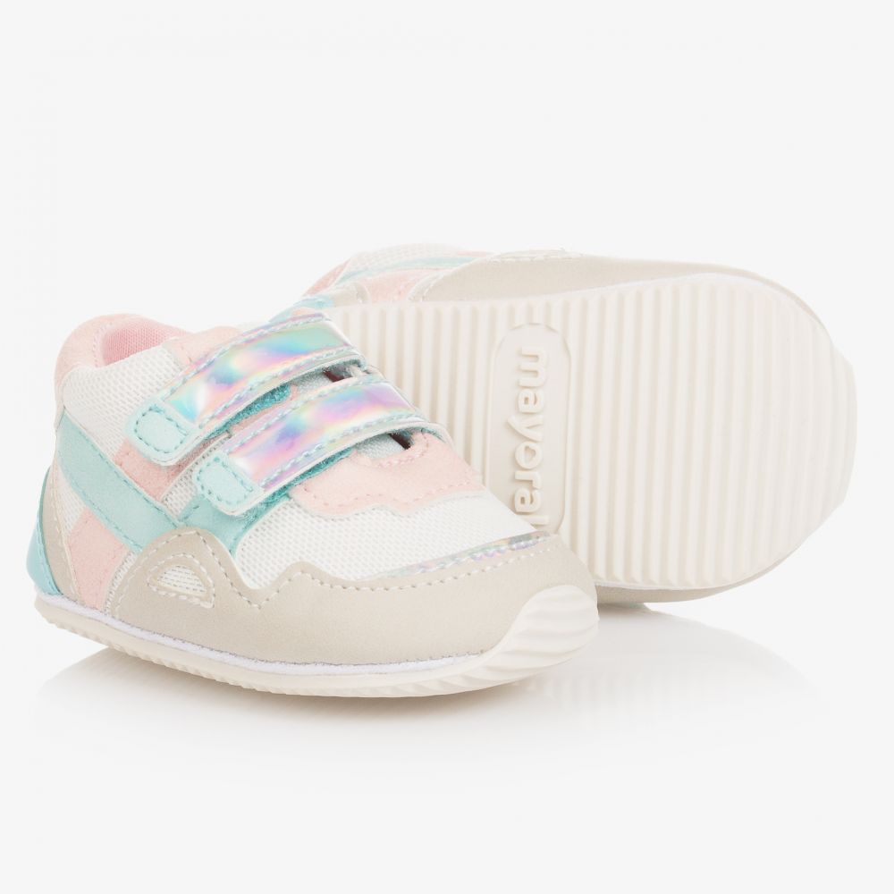 Mayoral Newborn - Baby-Sneakers in Weiß und Rosa | Childrensalon