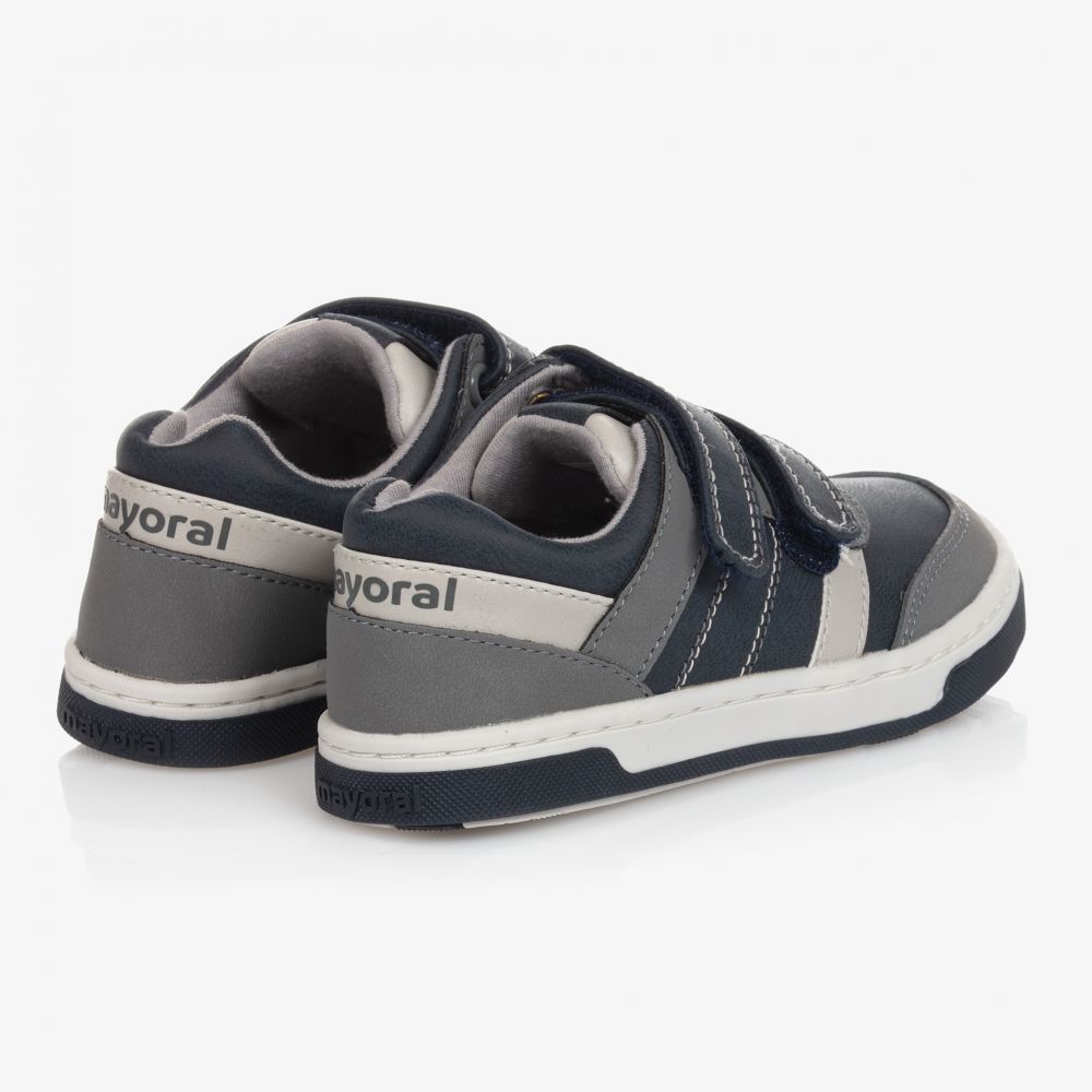 مايورال-ترينرز جلد صناعي بشريط لاصق لون كحلي ورمادي | Childrensalon Outlet