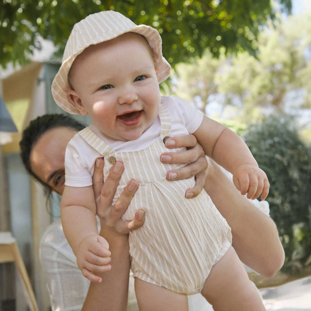 Mayoral Newborn-طقم قطني مخطط باللون البيج للأولاد | Childrensalon Outlet