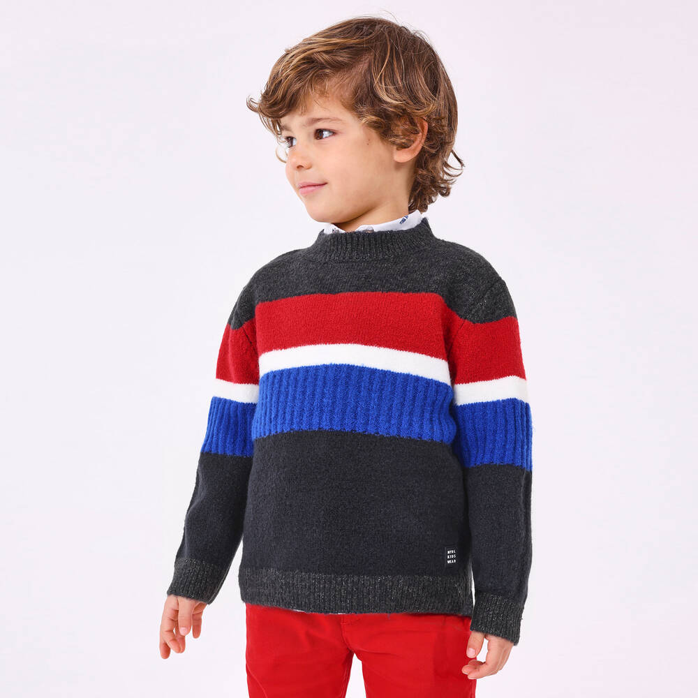 Blue red sweater shop