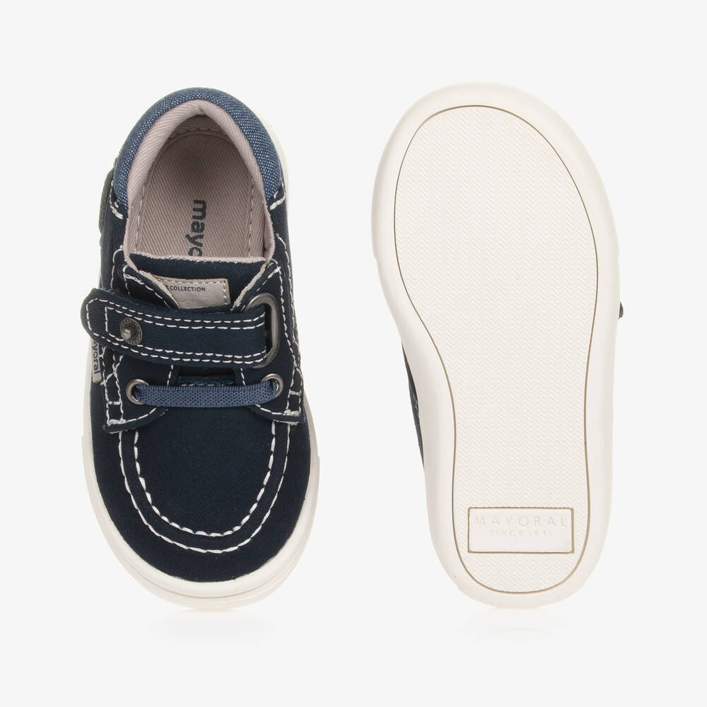 Mayoral-حذاء رياضي بشريط لاصق كانفاس لون كحلي للأولاد | Childrensalon Outlet