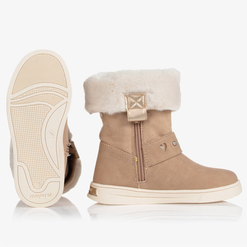 Mayoral-بوت شامواه وفرو صناعي لون بيج للبنات | Childrensalon Outlet