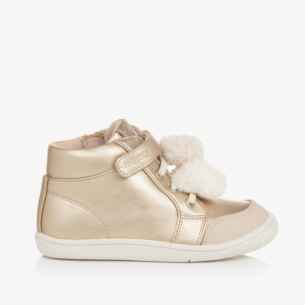 مايورال-ترينرز جلد صناعي لون ذهبي أطفال بناتي | Childrensalon Outlet