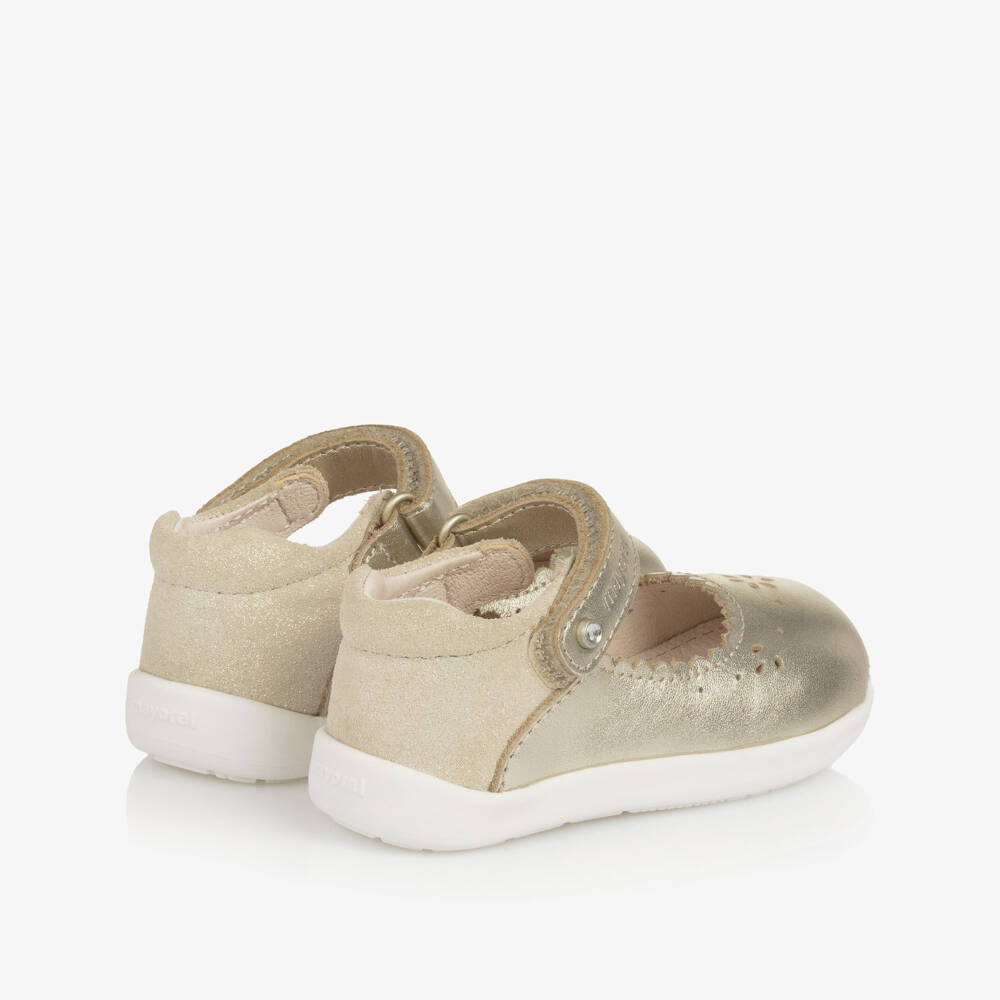 مايورال-أحذية مشي ذهبية لامعة للبنات | Childrensalon Outlet