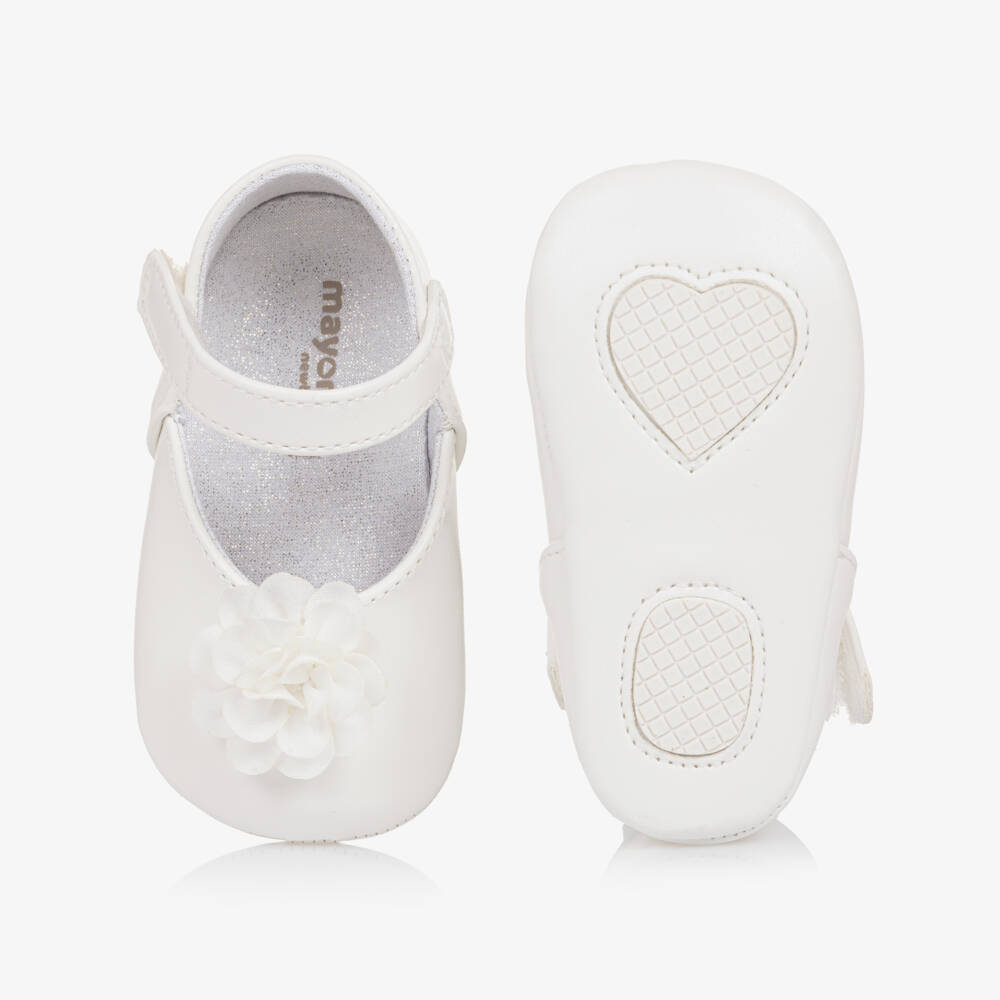 Mayoral Newborn-Girls White Blossom First Steps Shoes | Childrensalon Outlet