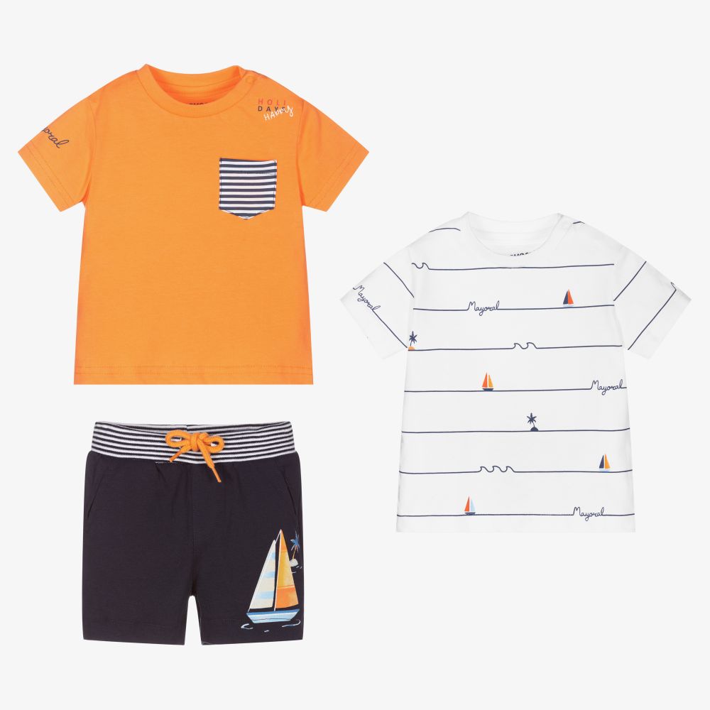 Mayoral - Оранжевая и белая футболки с синими шортами | Childrensalon