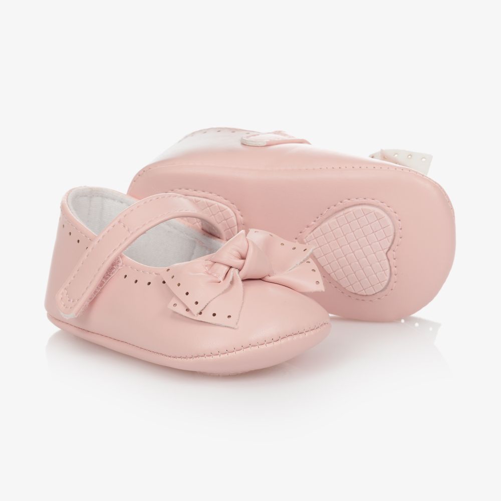 Mayoral Newborn - حذاء جلد صناعي لون زهري باهت لمرحلة قبل المشي للمولودات | Childrensalon