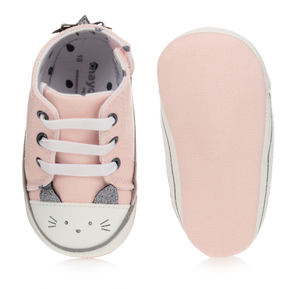 Size 0.5 baby trainers clearance