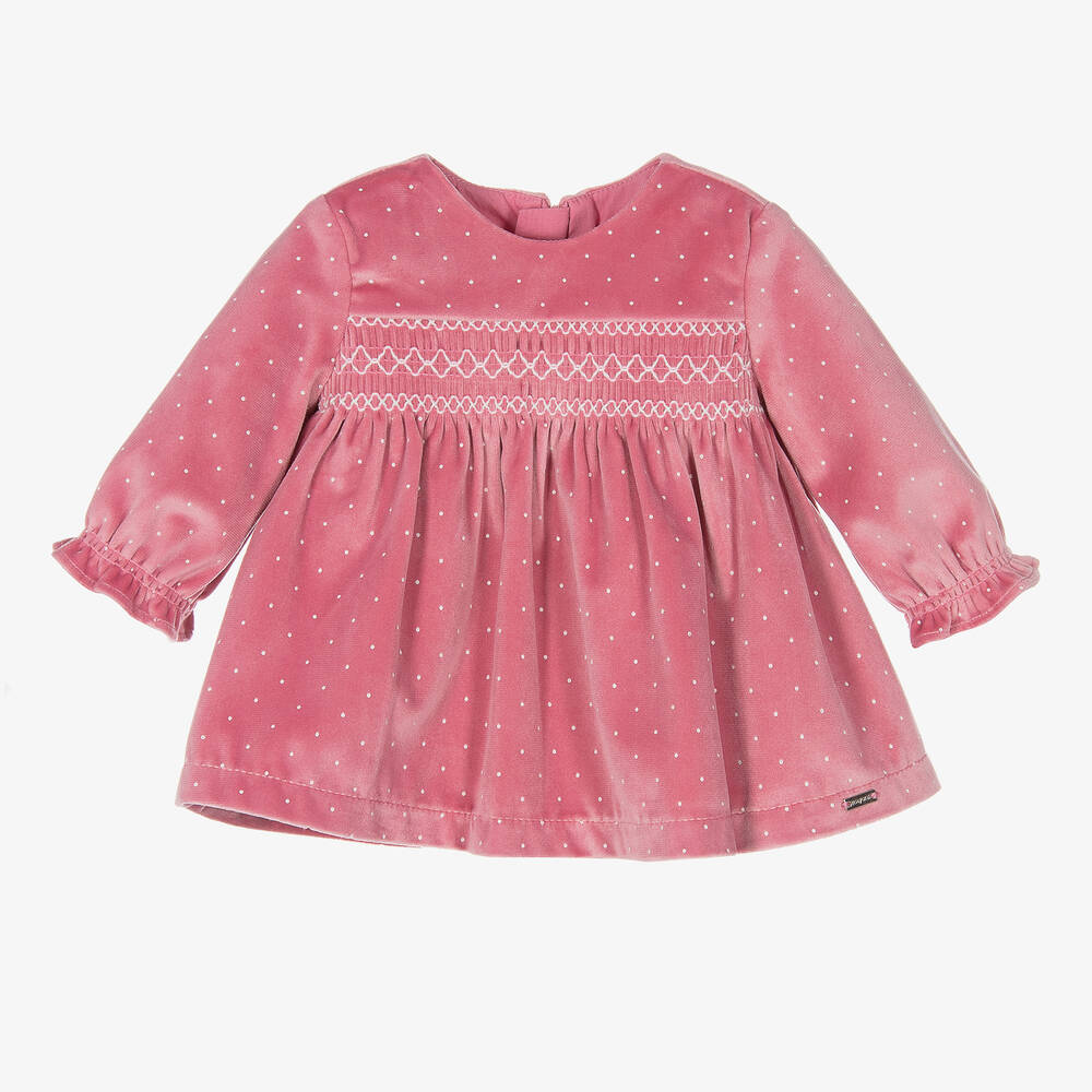 Mayoral Newborn - Rosa, gesmoktes Samtkleid für Babys | Childrensalon