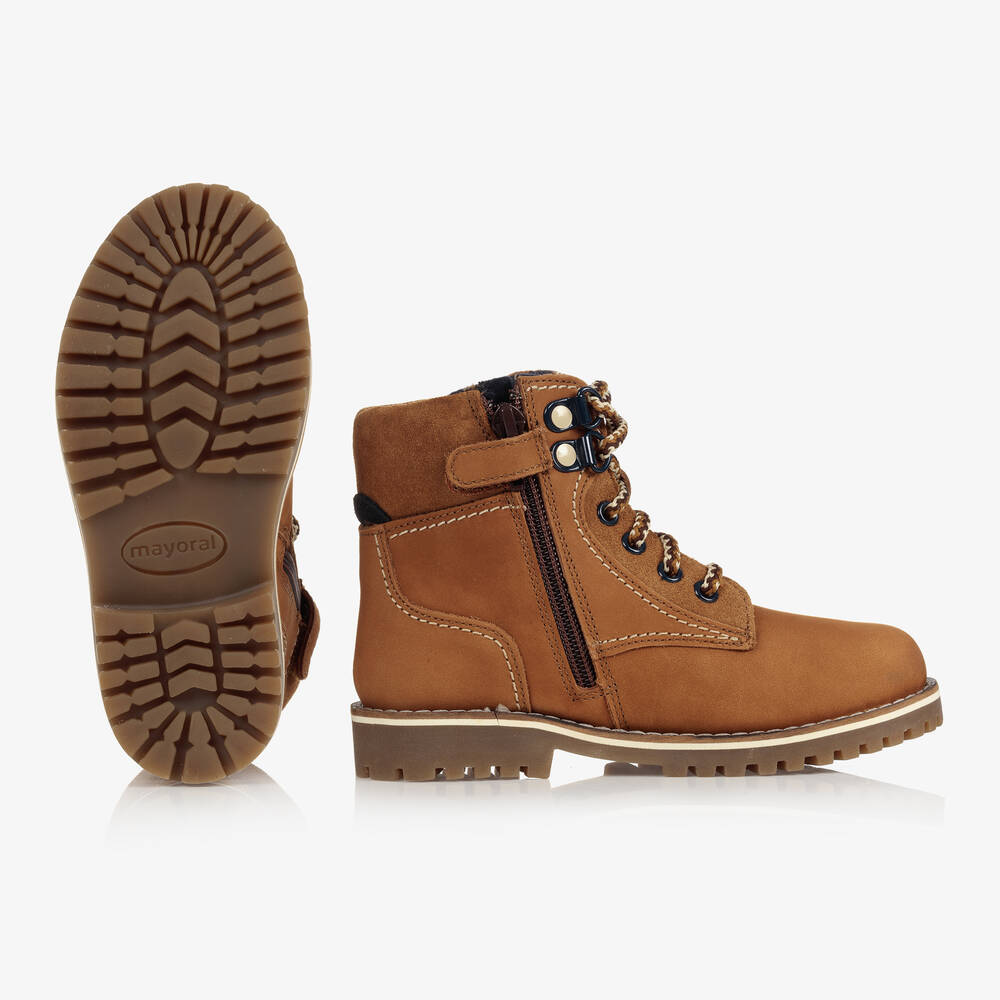 Boots for teen best sale boys