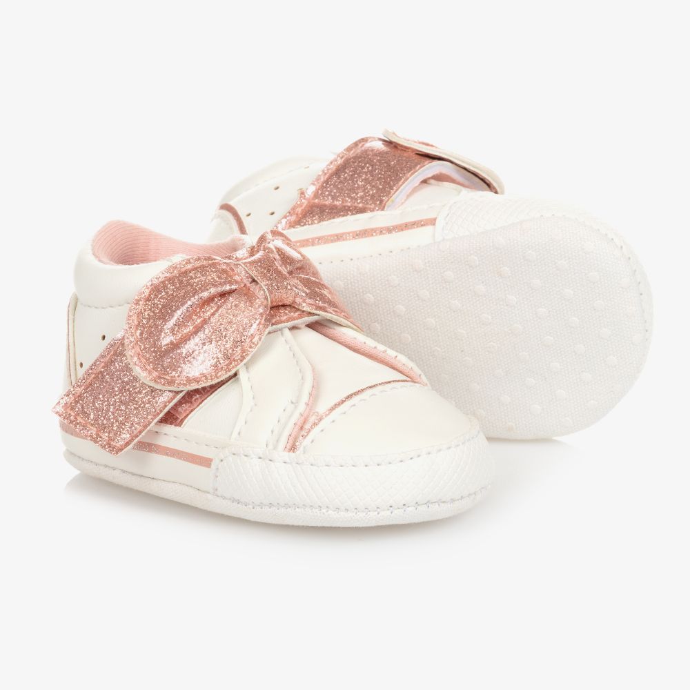 Mayoral Newborn - Белые кроссовки-пинетки | Childrensalon