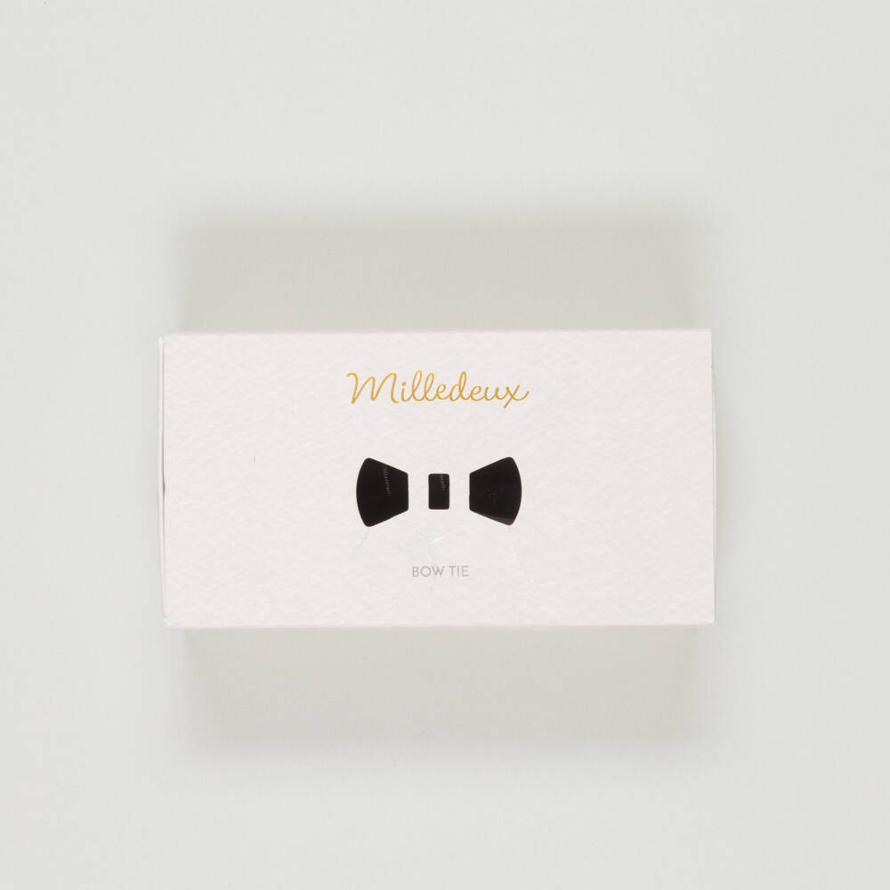 Milledeux-Preloved Boys Black Velvet Bow Tie (10cm)  | Childrensalon Outlet