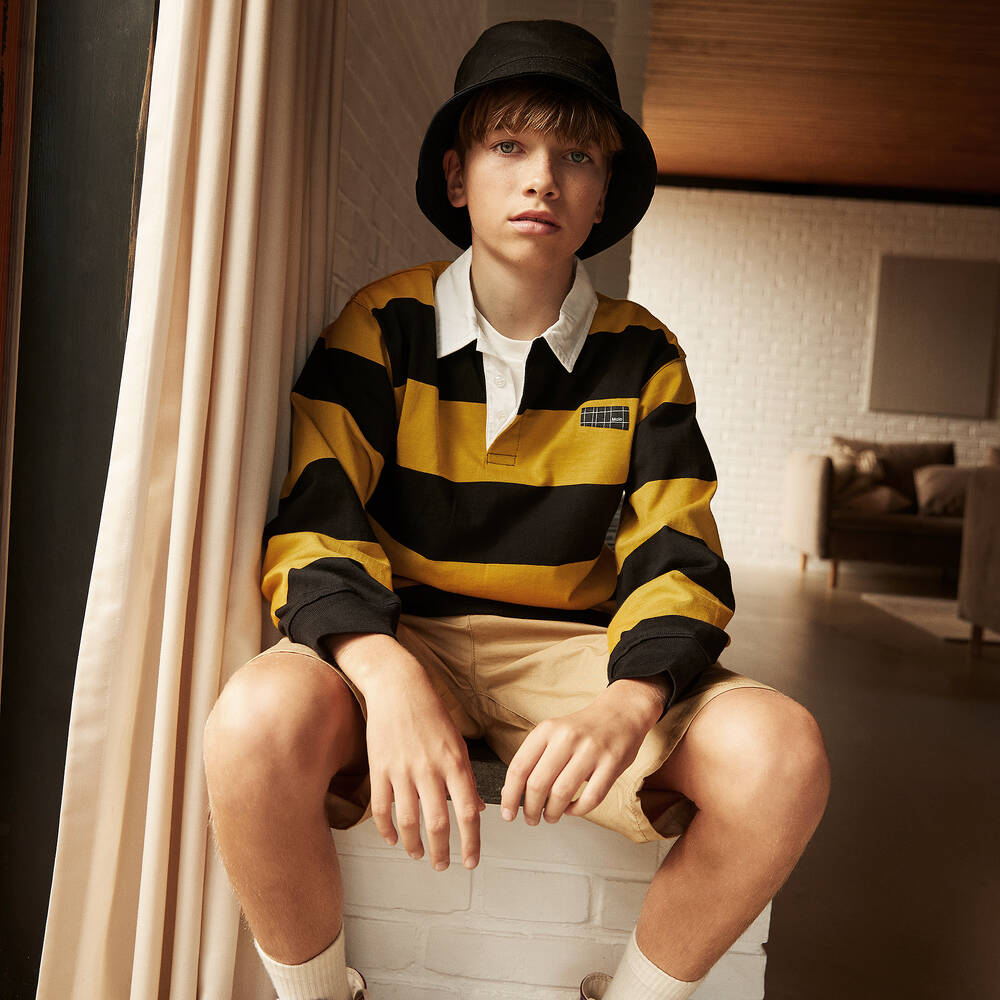 Molo-شورت برمودا قطن تويل لون بيج للأولاد | Childrensalon Outlet