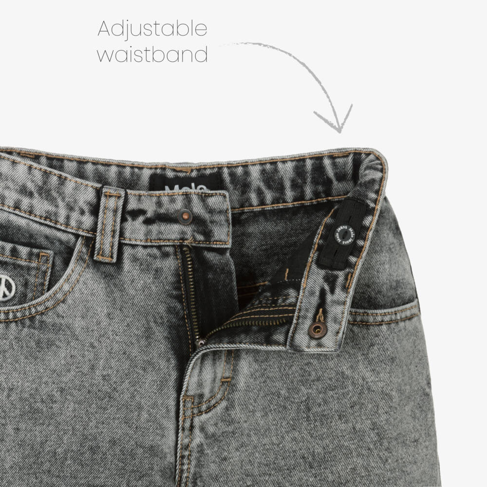 Molo-Boys Relaxed Grey Denim Shorts | Childrensalon Outlet