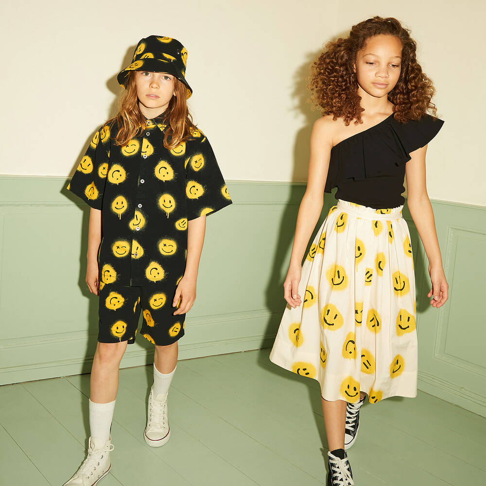 Molo-شورت تينز ولادي قطن تويل لون أسود | Childrensalon Outlet