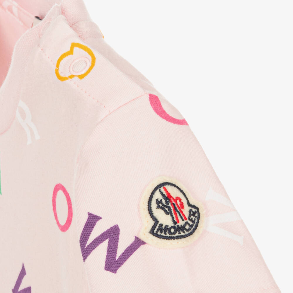Moncler Enfant-تيشيرت بناتي وردي بشعار ملون | Childrensalon Outlet