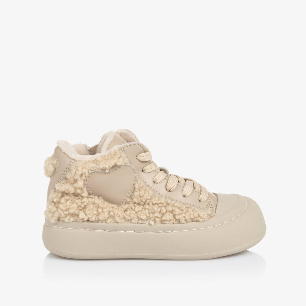 Monnalisa-Girls Beige Bouclé Fleece Trainers with Teddies | Childrensalon Outlet