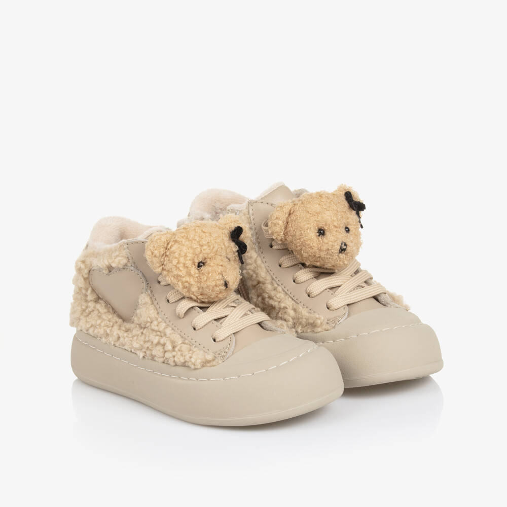 Monnalisa-Girls Beige Bouclé Fleece Trainers with Teddies | Childrensalon Outlet