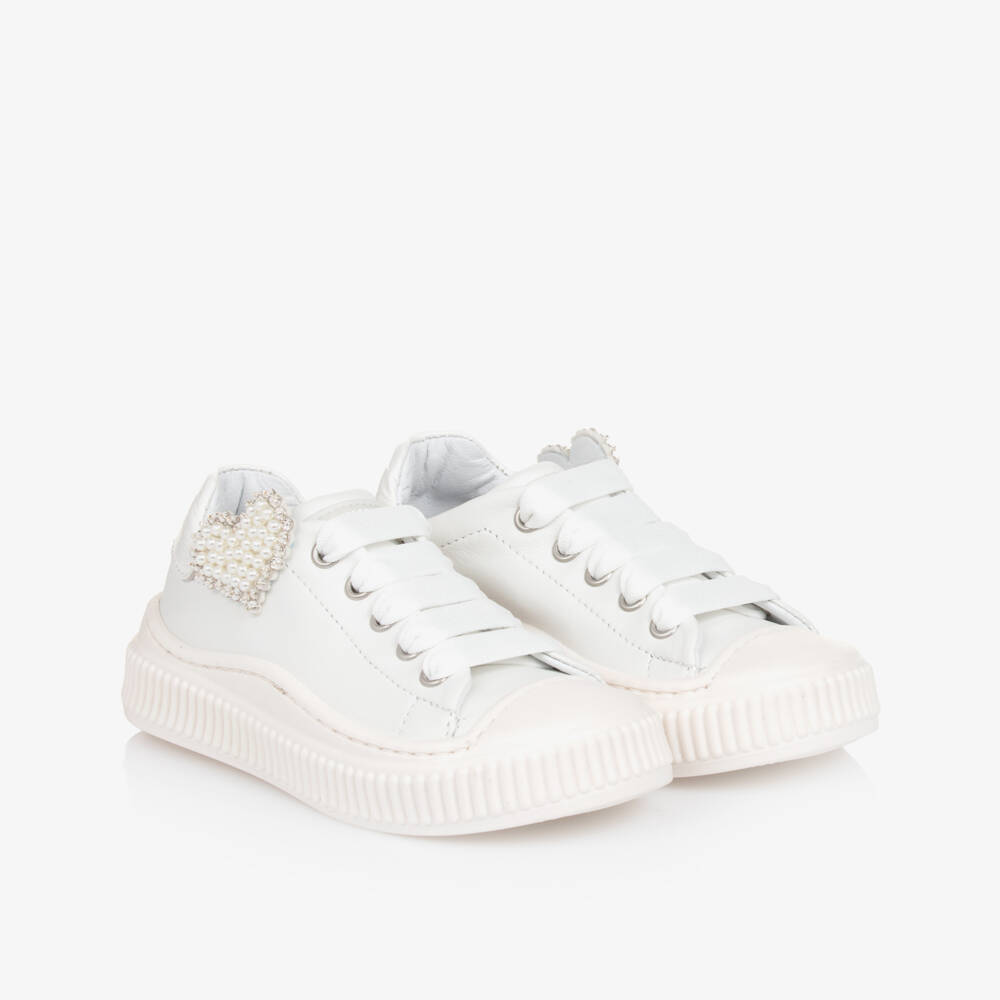 Monnalisa-Girls Ivory Heart-Embellished Sneakers | Childrensalon Outlet