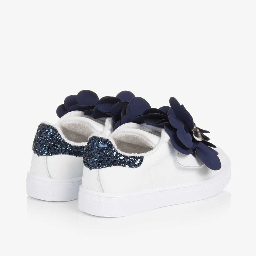 Monnalisa-Girls White Flower Leather Trainers | Childrensalon Outlet